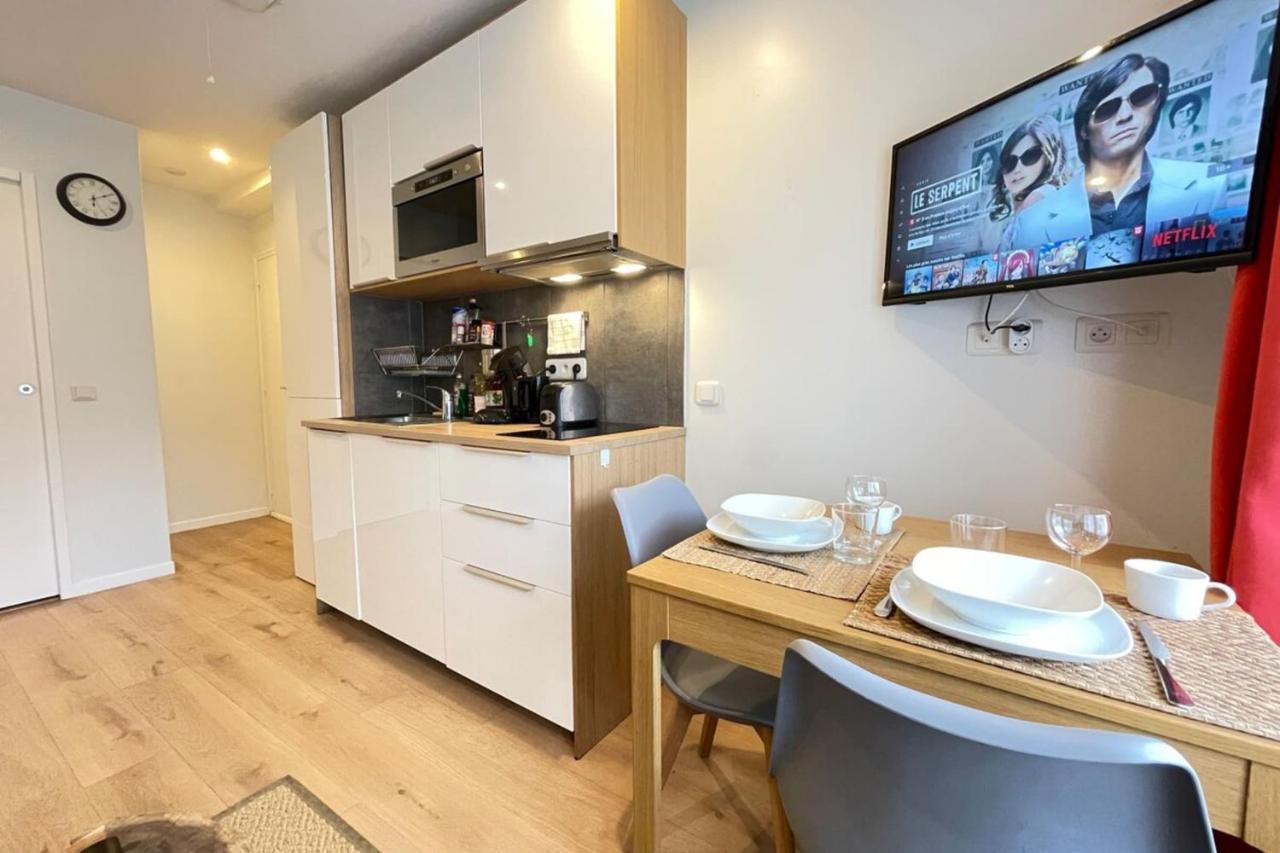 M6 Le Vieux Massy Rer600Morly20 Minnetflixneuf Exterior foto